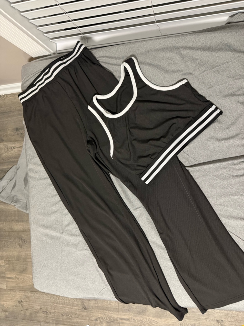 SHEIN Black Two-Piece Athletic Lounge Set with White Trim